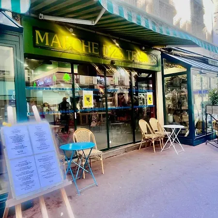 En De La Promenade Pereire - 17 *